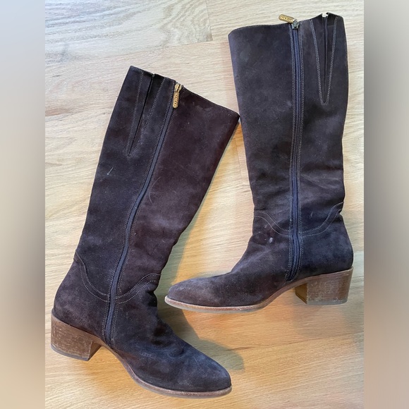 Gorgeous Italeau waterproof brown suede boots handmade in Italy - Picture 2 of 5
